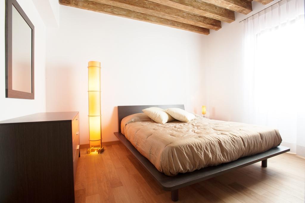 The Lion's House Apt2 * Venecia